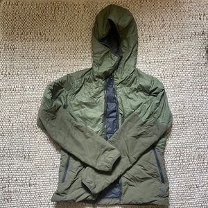 Women’s Mountain Hardwear Compressor Hoodie Sz Sm